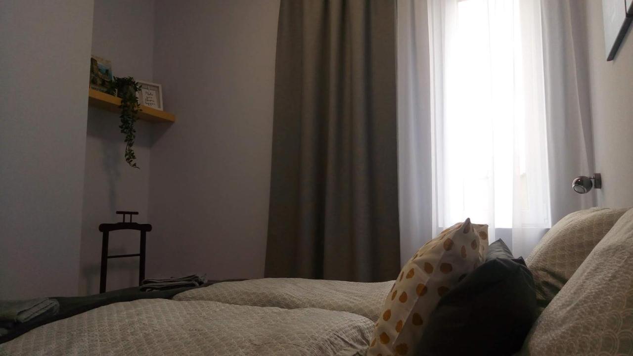 Loli Apartman มิชโคลซ์ ภายนอก รูปภาพ